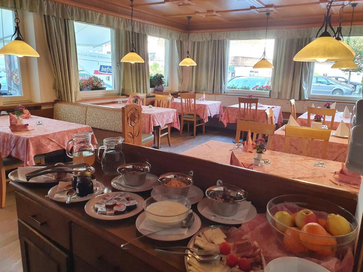 Albergo Bar Ristorante Dolomia Badia  Eksteriør bilde