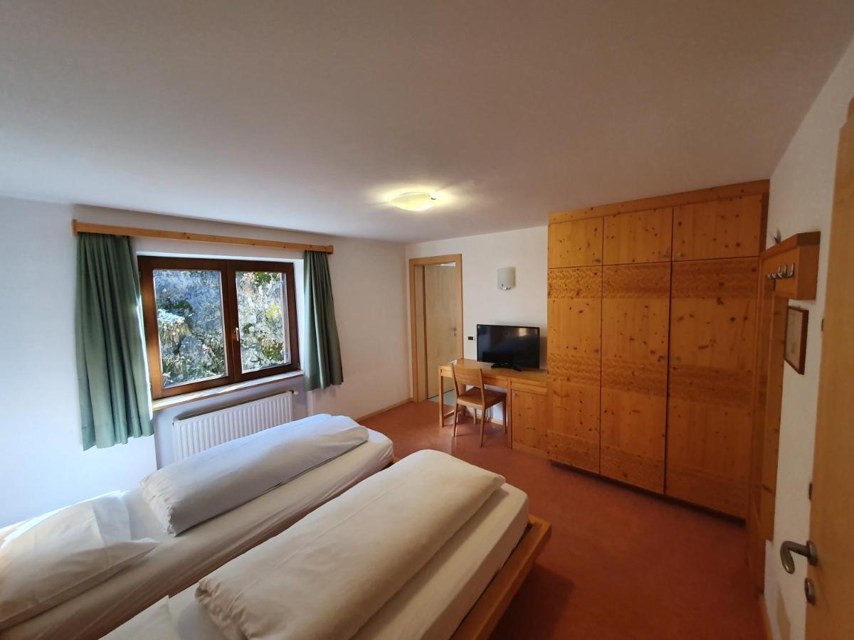 Albergo Bar Ristorante Dolomia Badia  Eksteriør bilde